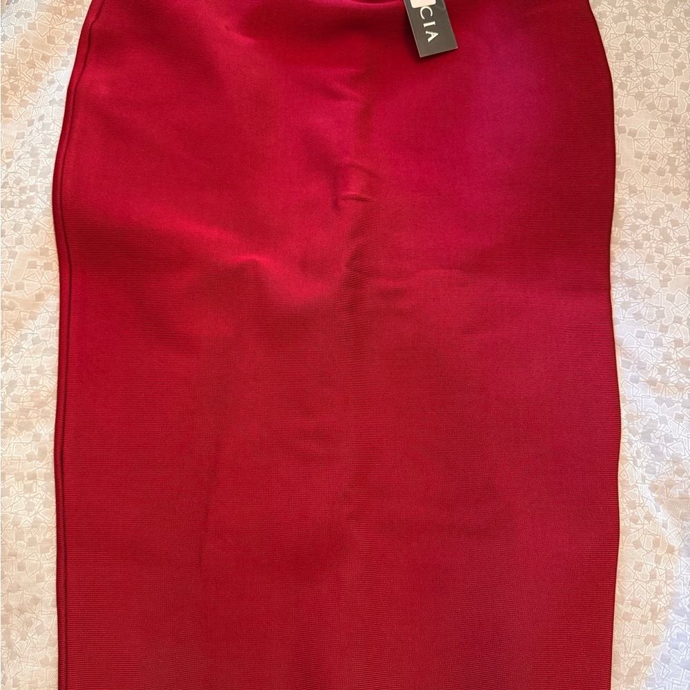 Gracia Red Pencil Skirt Knee-Length Cocktail